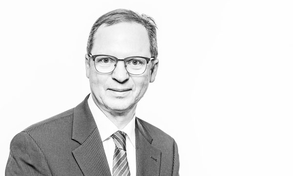 Herr Heinz Thönes Herr Heinz Thönes